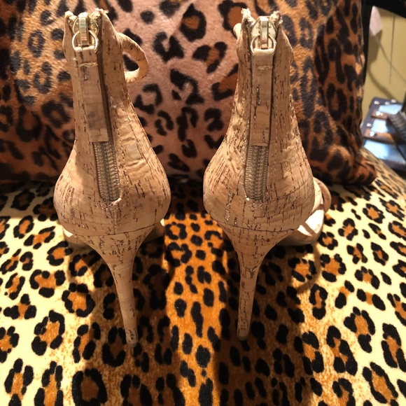 NWOT Bebe Stilettos - Picture 4 of 6